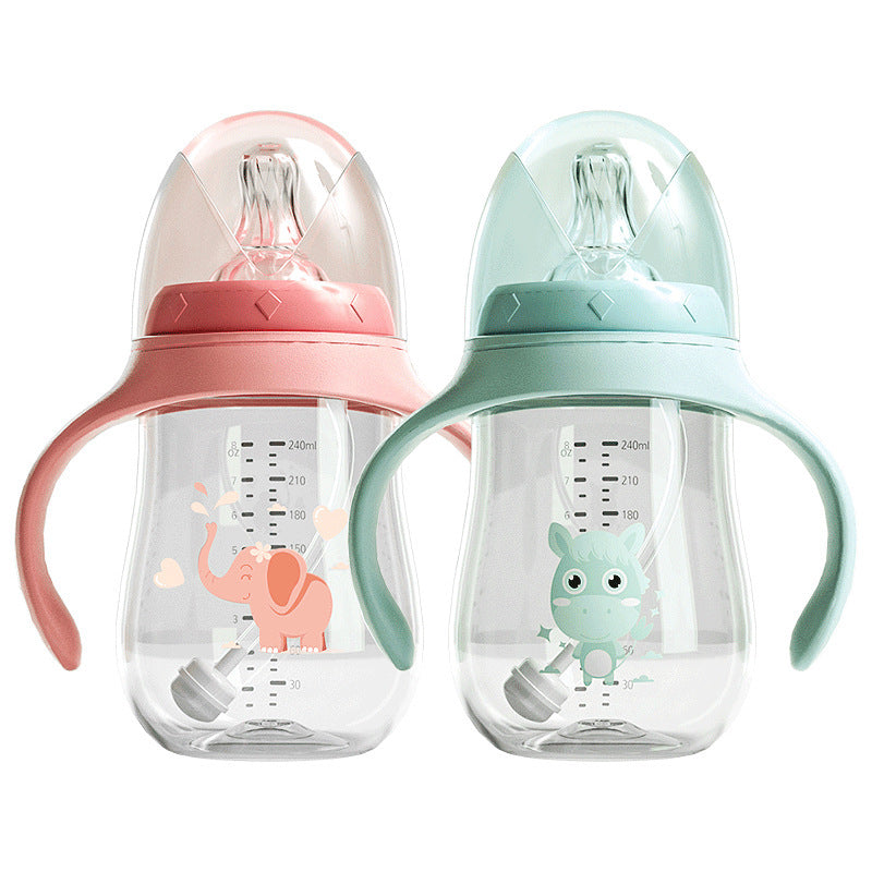 Baby learn to drink cup